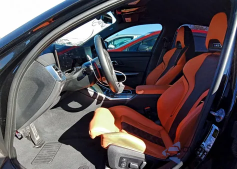 2024 BMW M3 Competition z USA, uszkodzony, nr VIN WBS43AY03RFS59622